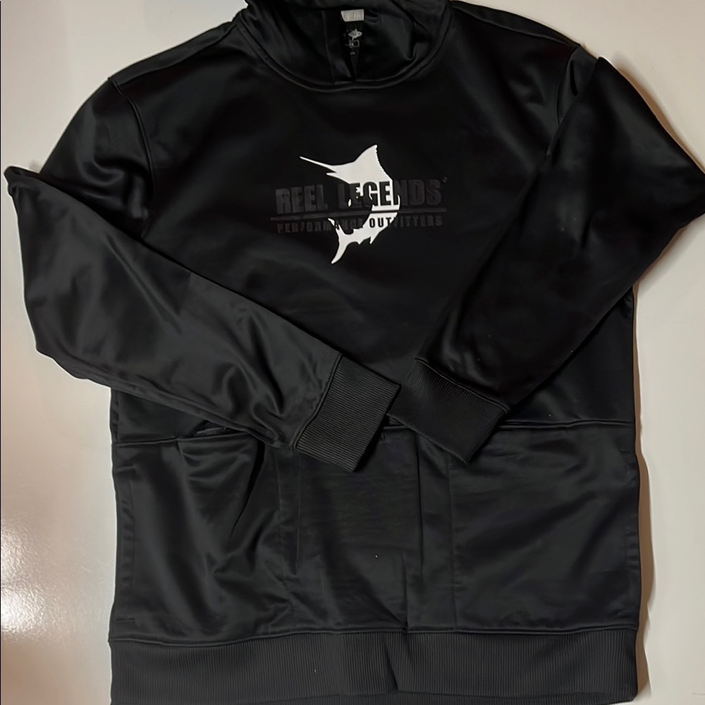 Reel Legends Black Performance Pullover men’s size medium in excellent condition